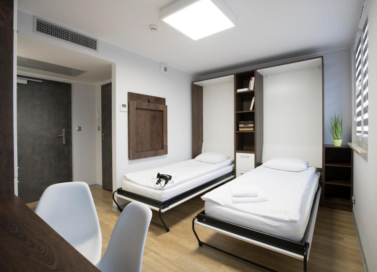 My 1St Place Poznan Aparthotel Ngoại thất bức ảnh