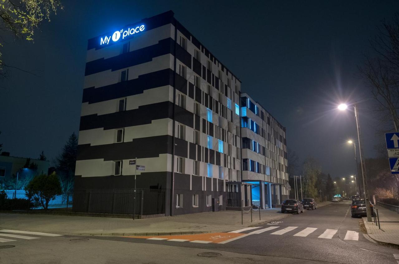 My 1St Place Poznan Aparthotel Ngoại thất bức ảnh